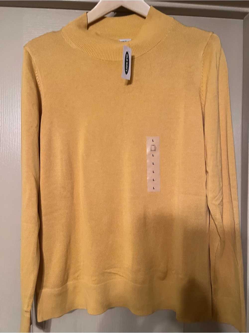 Old Navy Sunflower Yellow Crewneck Light Weight Sweater